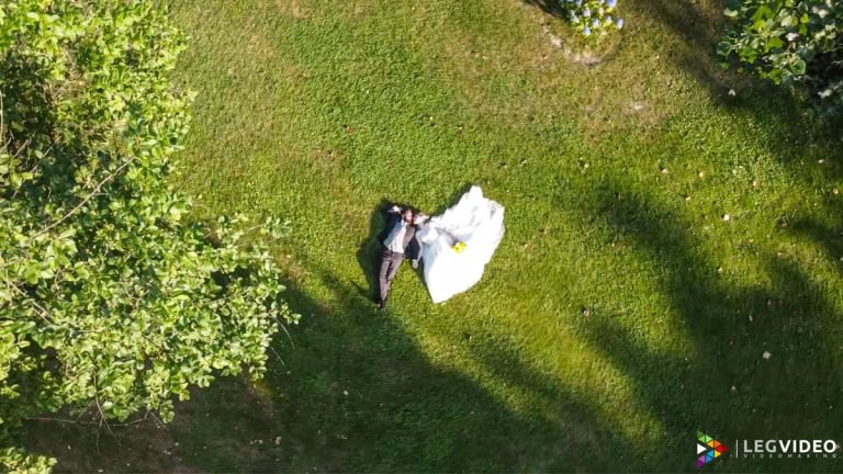 Legvideo Video Matrimonio Desiree & Fabio sposi sdraiati