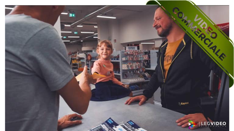 Legvideo Spot Commerciale Icos Kapriol il regalo della bambina